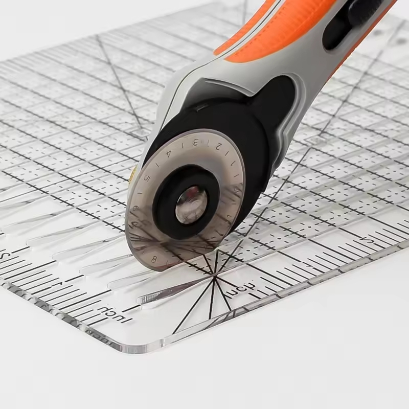 Coupeur d'artisanat du cuir 45 - Rotary Cutter For Fabric 45Mm avis et prix