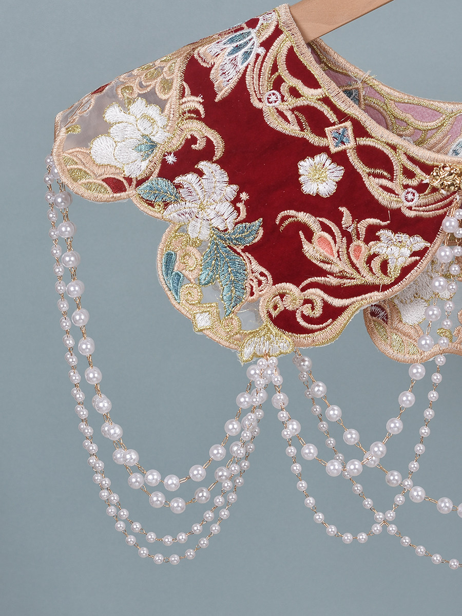 Collier de perles rouge nuageu - Beading avis et prix