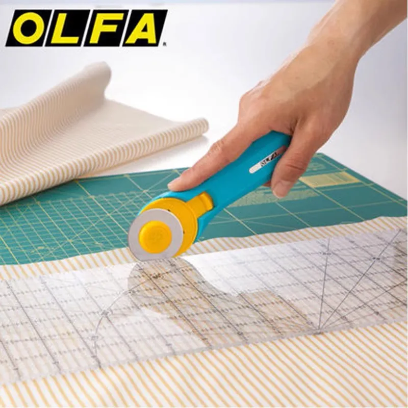Olfa RTY-2/C 45mm distant Pink - Rotary Cutter For Fabric 45Mm avis et prix